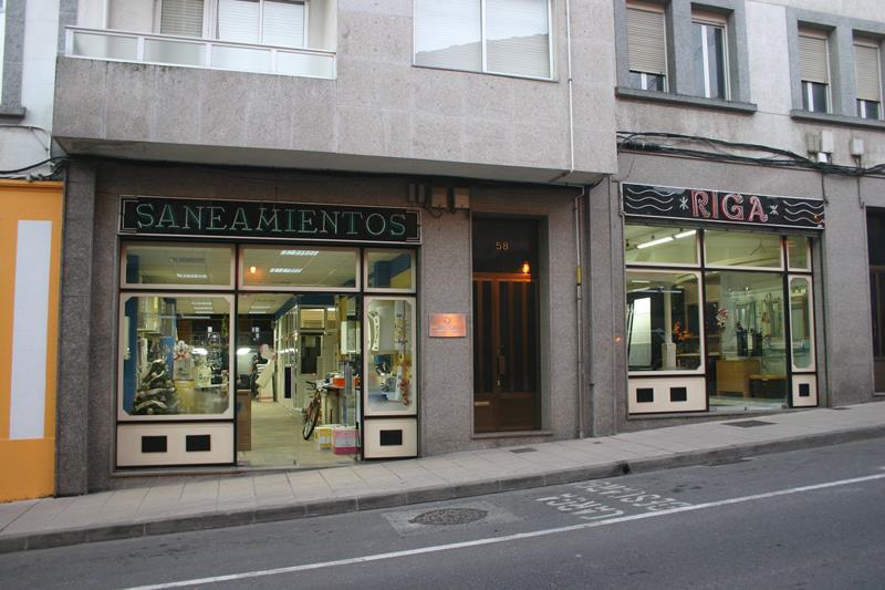 Saneamientos Riga tienda en Lugo