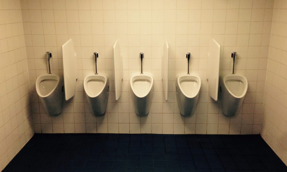 empresas de fontaneria éticas cambios en el cuarto de baño para reducir el gasto de agua