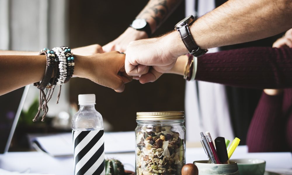 como influyen las buenas practicas empresariales sobre el clima laboral de las empresas