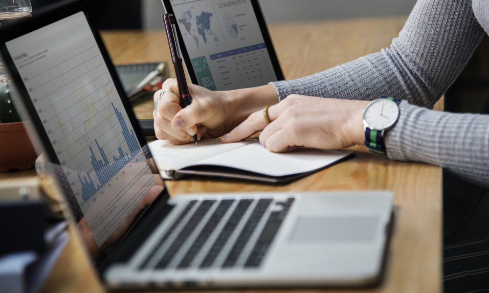 consejos-para-tener-exito-con-el-crm-de-una-empresa-1920