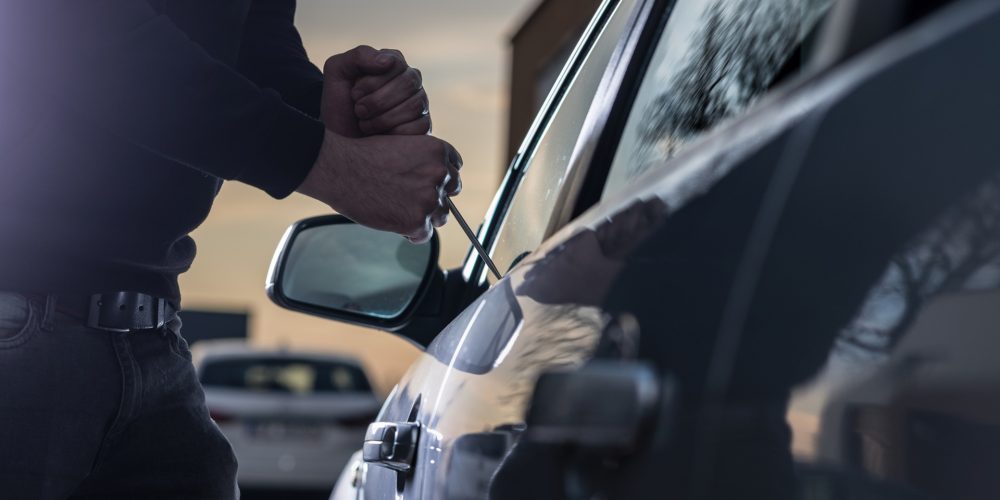 Objetivo: dificultar al ladrón el robo en el vehículo