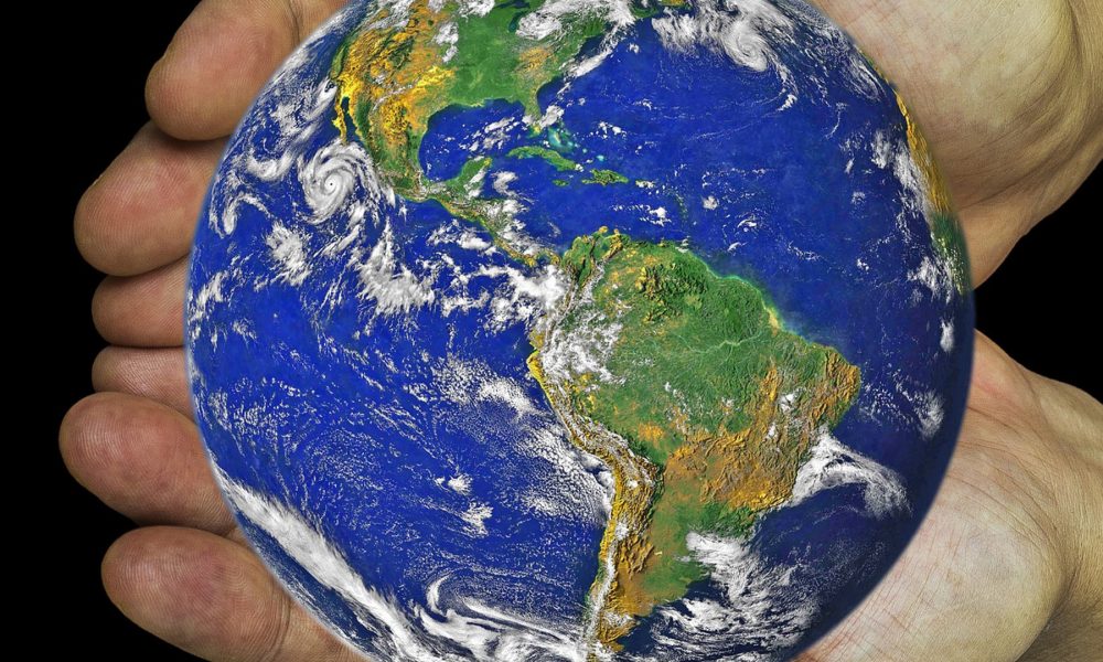 ventajas-y-riesgos-de-la-internacionalizacion-de-las-empresas-1920