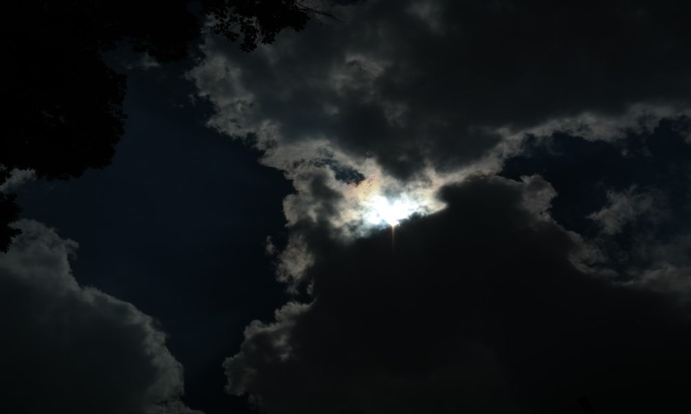 Al morir nuestro cuerpo no ha terminado el viaje 1920