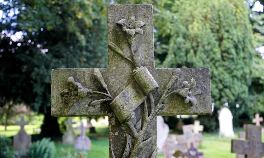 Despues de morir al cuerpo le pasan estas 10 cosas 1920