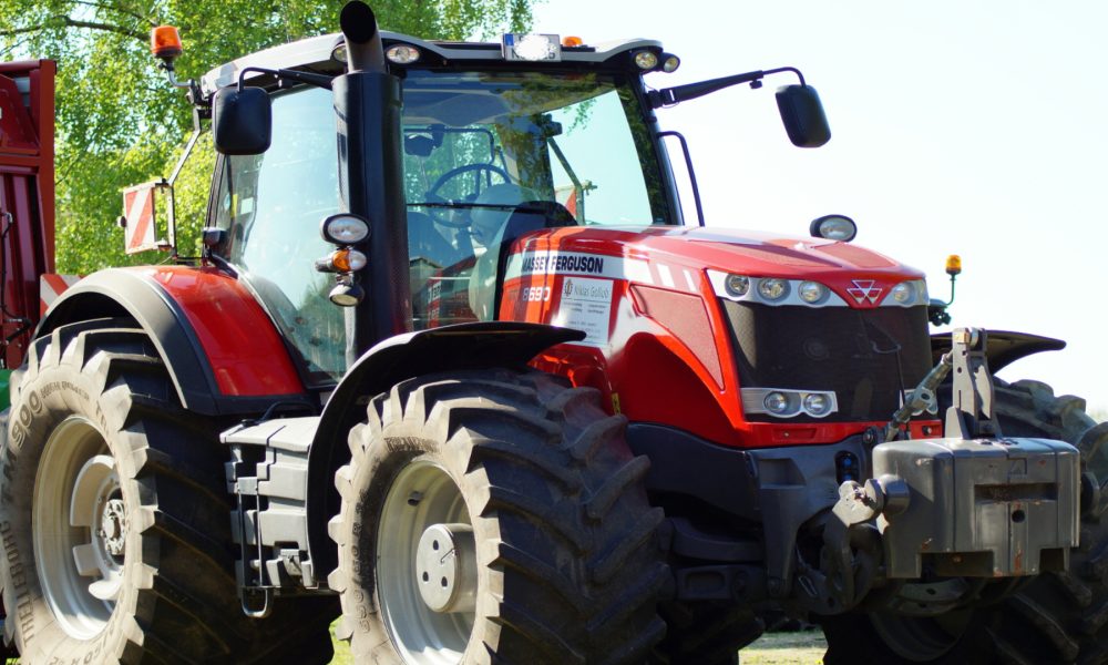 El vidrio laminado en las cabinas de los tractores.