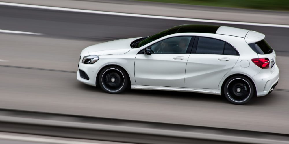 Las lunas que se tintan solas