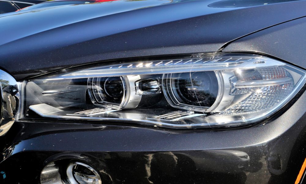 Las nuevas lamparas para faros delanteros que aporta un 120 mas de vision.1920