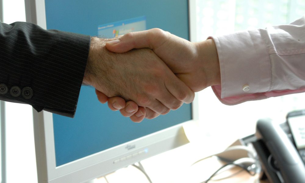 como-conseguir-que-tu-equipo-comercial-sea-eficaz-1920