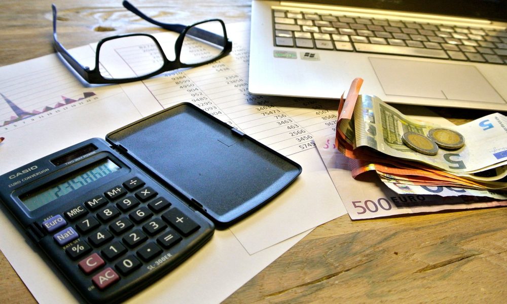 decalogo-para-evitar-a-los-morosos-1920