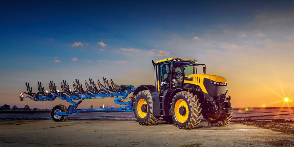 JCB Fastrac 3230 XTRA: tractor con potencia, eficiencia, versatilidad y seguridad