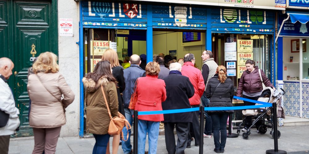 La OCU difunde las claves para evitar problemas con los décimos de Navidad