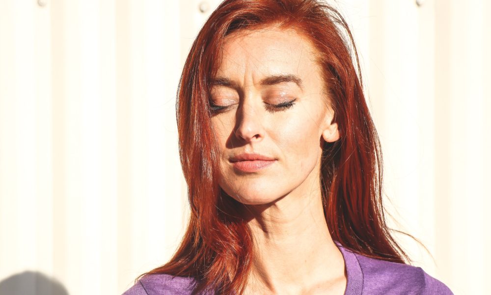 sencillos-habitos-de-belleza-para-cuidar-tu-piel-1920