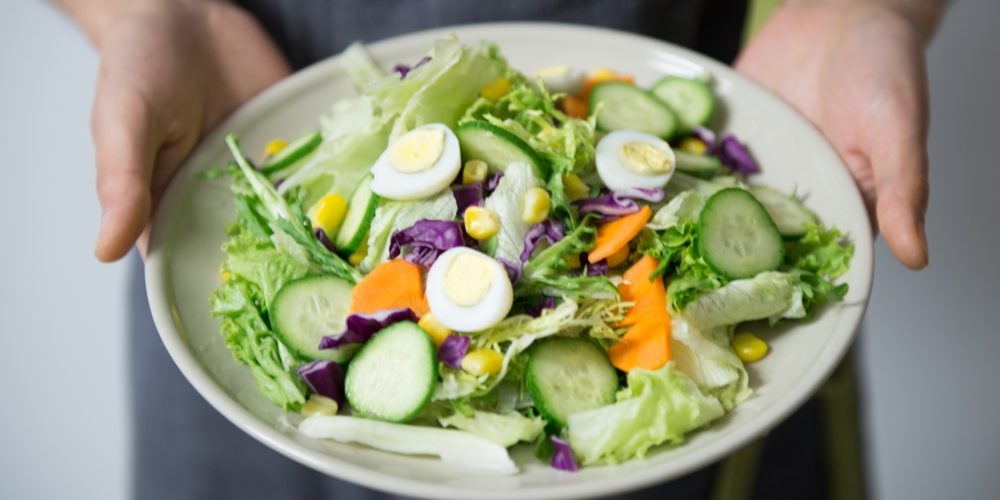 Un estudio afirma que los hombres que comen frutas y verduras tienen un olor más atractivo