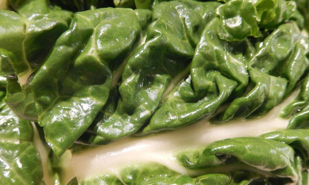 verduras-de-hoja-verde-cada-dia-para-mantener-el-cerebro-joven-1920