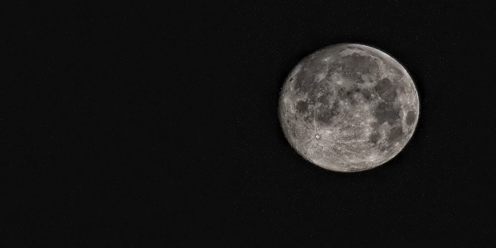 El misterioso miedo que tienen algunas personas a la Luna
