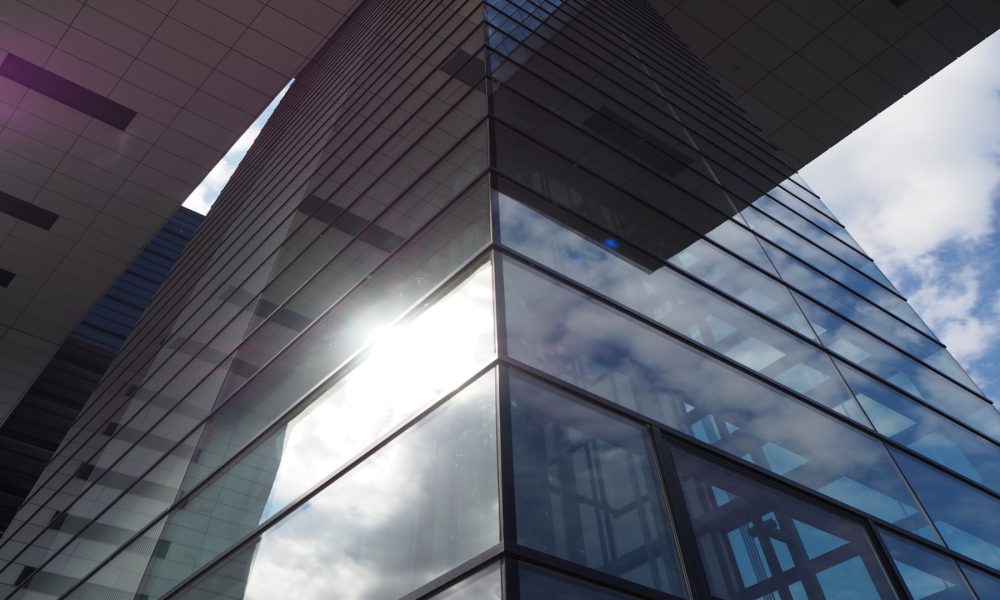 Qué-láminas-solares-son-mejores-las-exteriores-o-interiores.