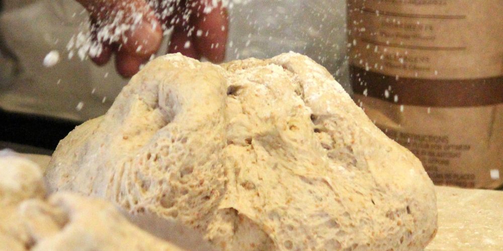 Así puedes hacer tu propio pan artesano