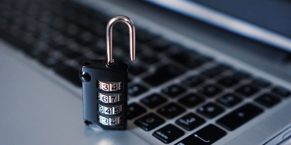 Derecho: La seguridad online, asignatura pendiente en el mundo digital