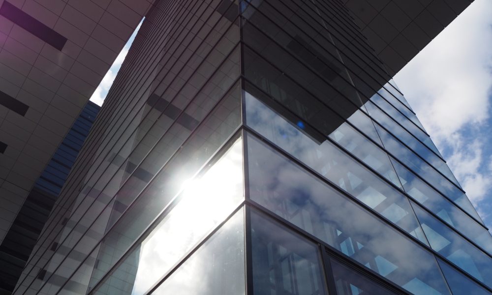 lamina solar exterior o interior cuál es mejor