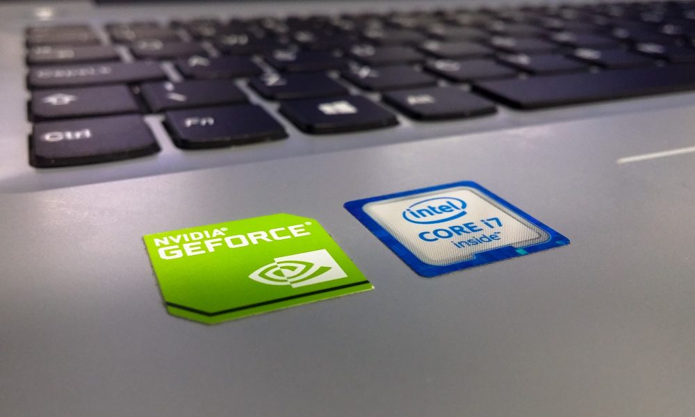 meltdown-y-spectre,-las nuevas-brechas de-seguridad informatica-para-el-procesador- Intel-1920