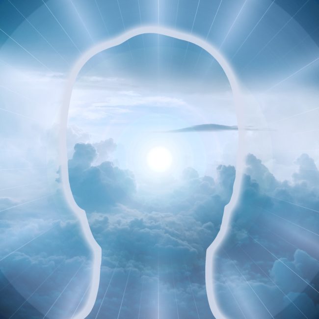 ¿Cómo podemos conectar espiritualmente con los ángeles?