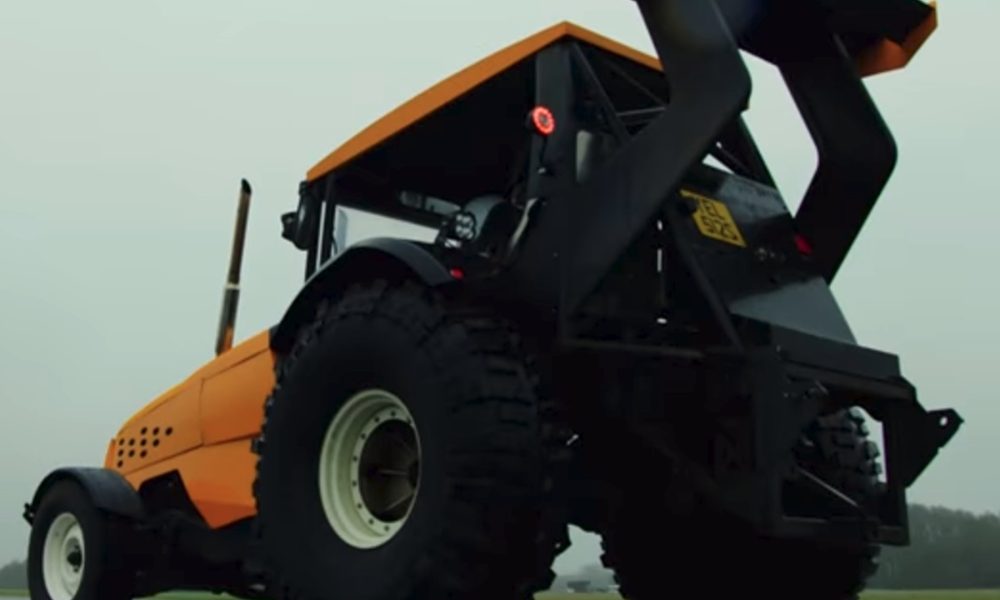 el-tractor-mas-rapido-del-mudno-1920