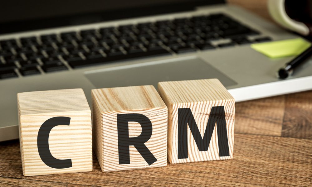 crm-software-fundamental-para-marketing-y-ventas-1920